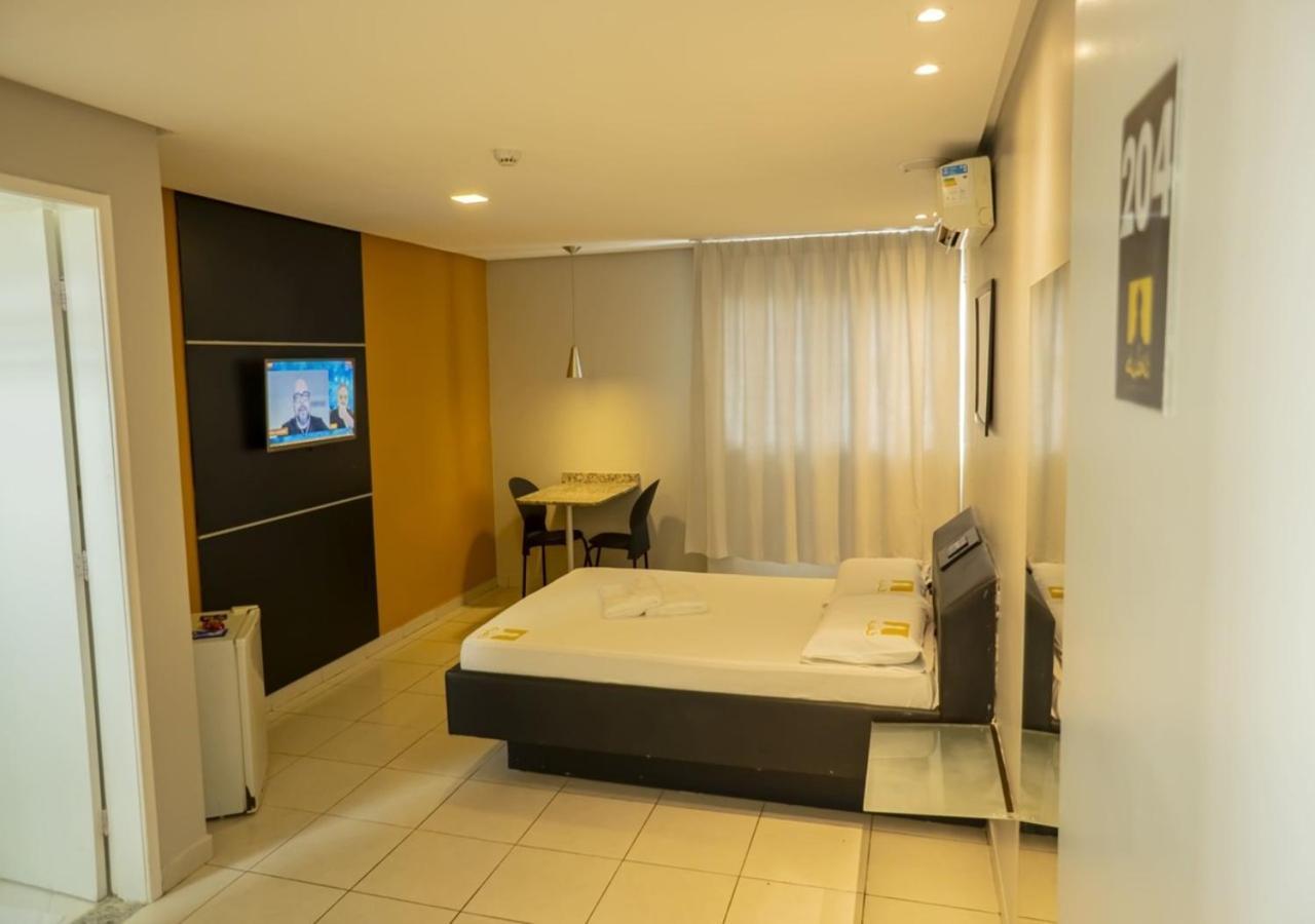 Deluxe Room,1749080810:JPEG